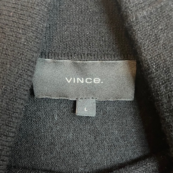 Vince Black Wool Cashmere Turtleneck Sweater Womens Large Pullover RN106730 - Picture 2 of 5